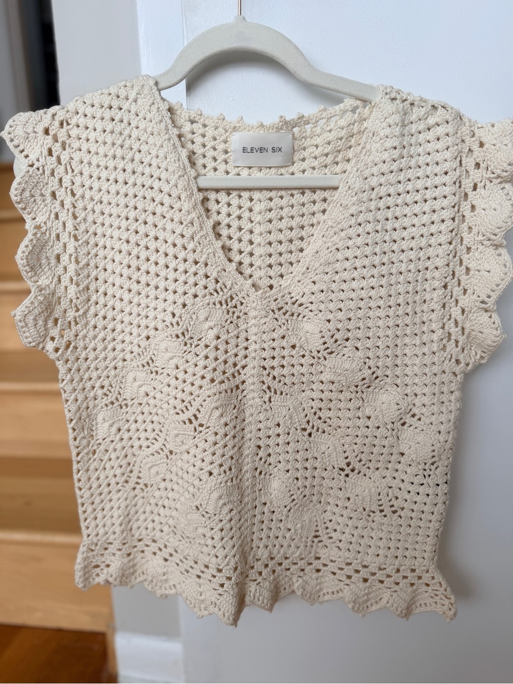 Eleven Six Cream Knit Shell Top Size S